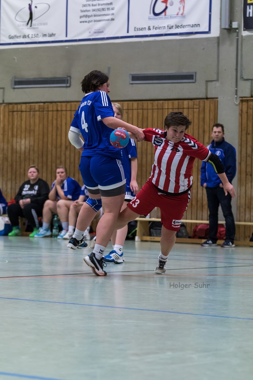 Bild 295 - Frauen Barmstedter TS - Buedelsdorfer TSV : Ergebnis: 26:12